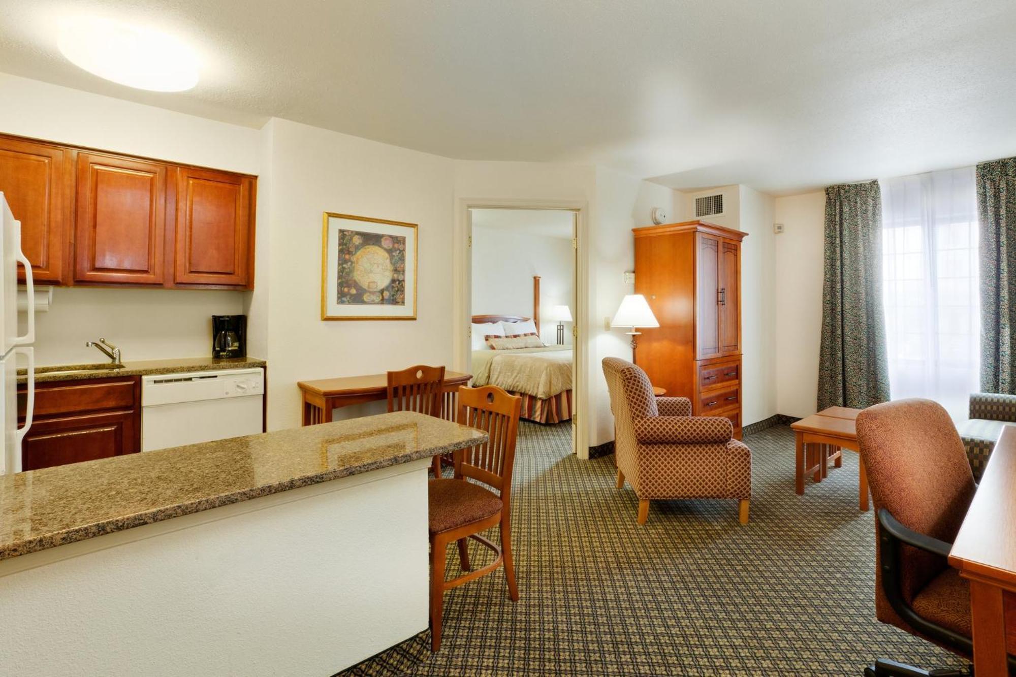 Staybridge Suites Allentown Airport Lehigh Valley By Ihg Kültér fotó