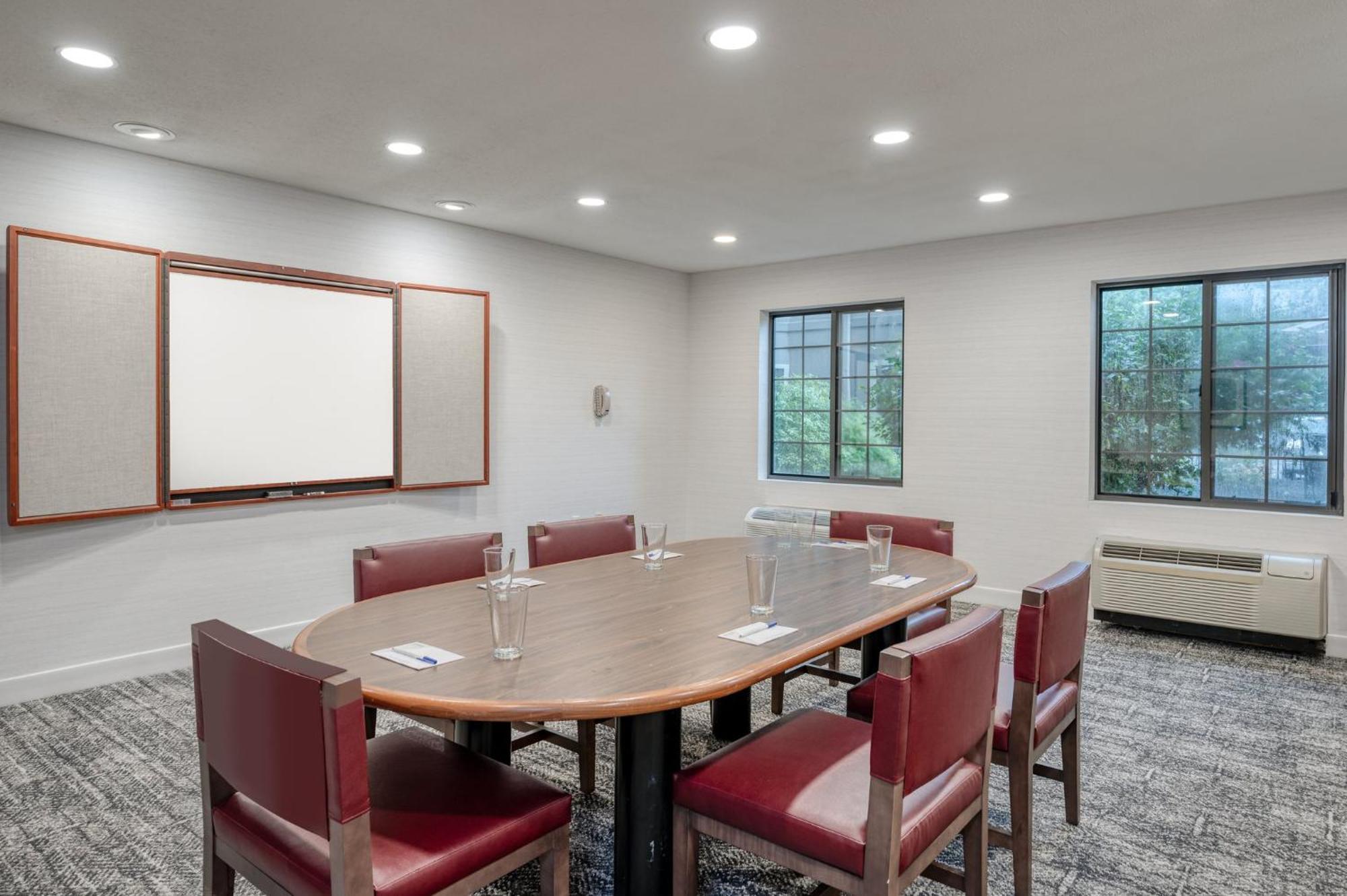 Staybridge Suites Allentown Airport Lehigh Valley By Ihg Kültér fotó