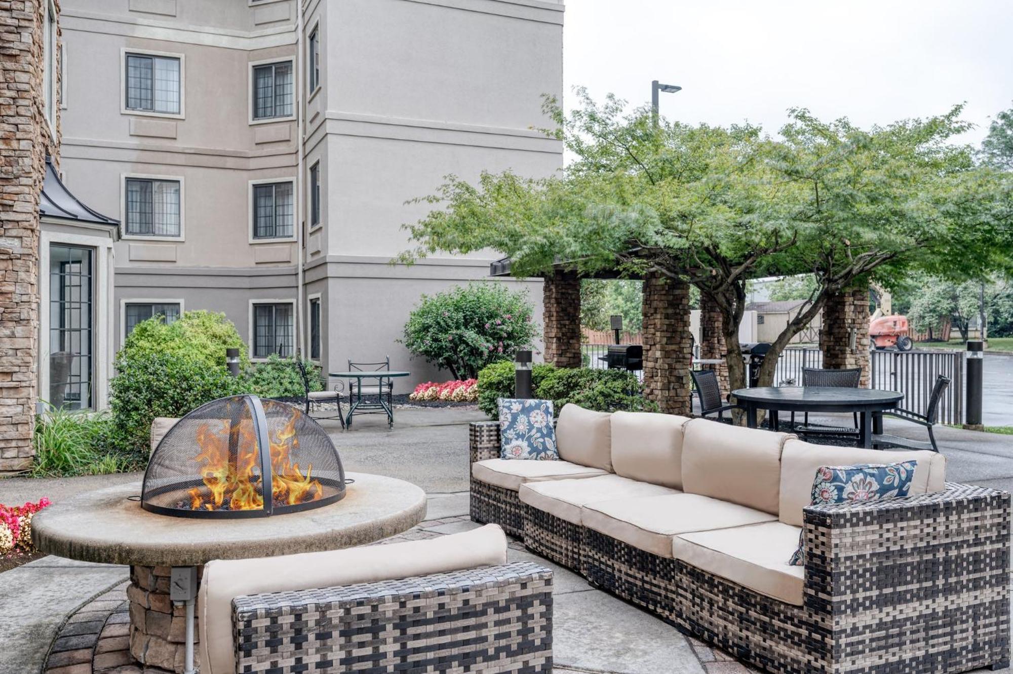 Staybridge Suites Allentown Airport Lehigh Valley By Ihg Kültér fotó