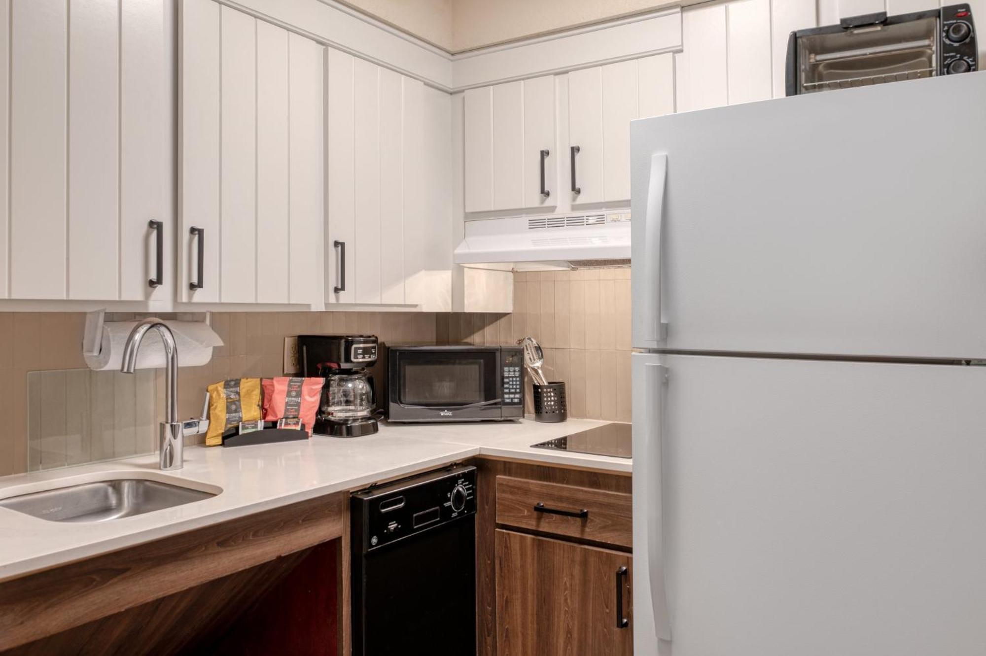 Staybridge Suites Allentown Airport Lehigh Valley By Ihg Kültér fotó